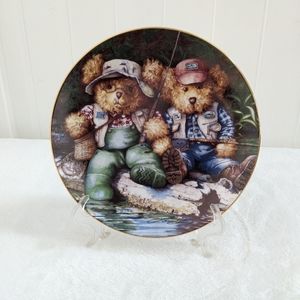 Fishin' Buddies Collectable Plate